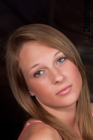 Female model photo shoot of Shelbie Paige by Mawster Studios