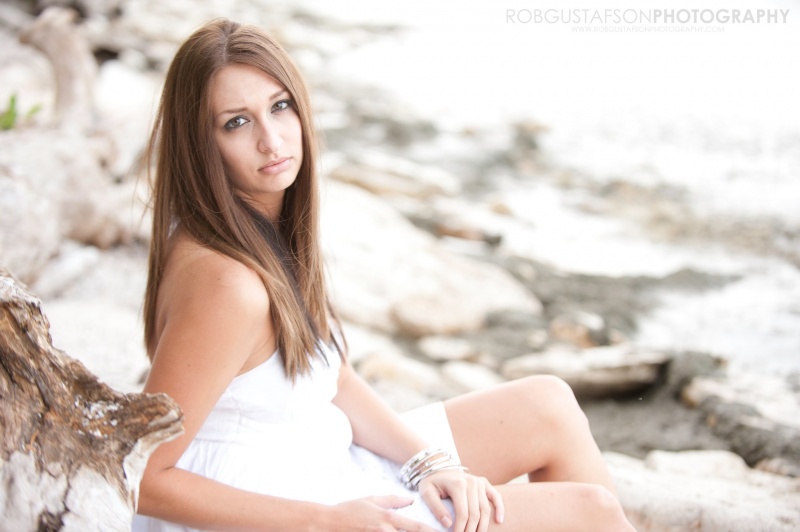 Female model photo shoot of Sarah_620 in Bradford Beach