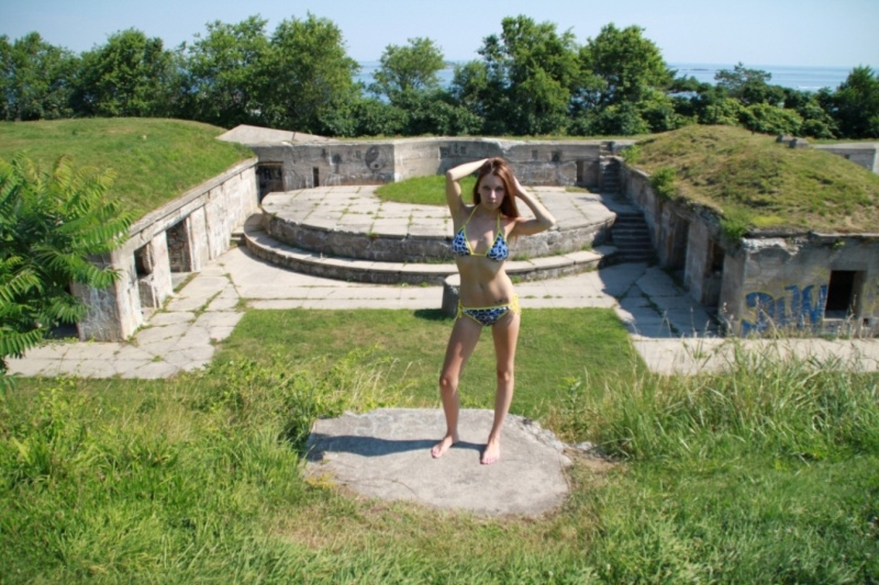 Male and Female model photo shoot of PauliesPictures and Taryn M Hanifan in Hull, Mass.