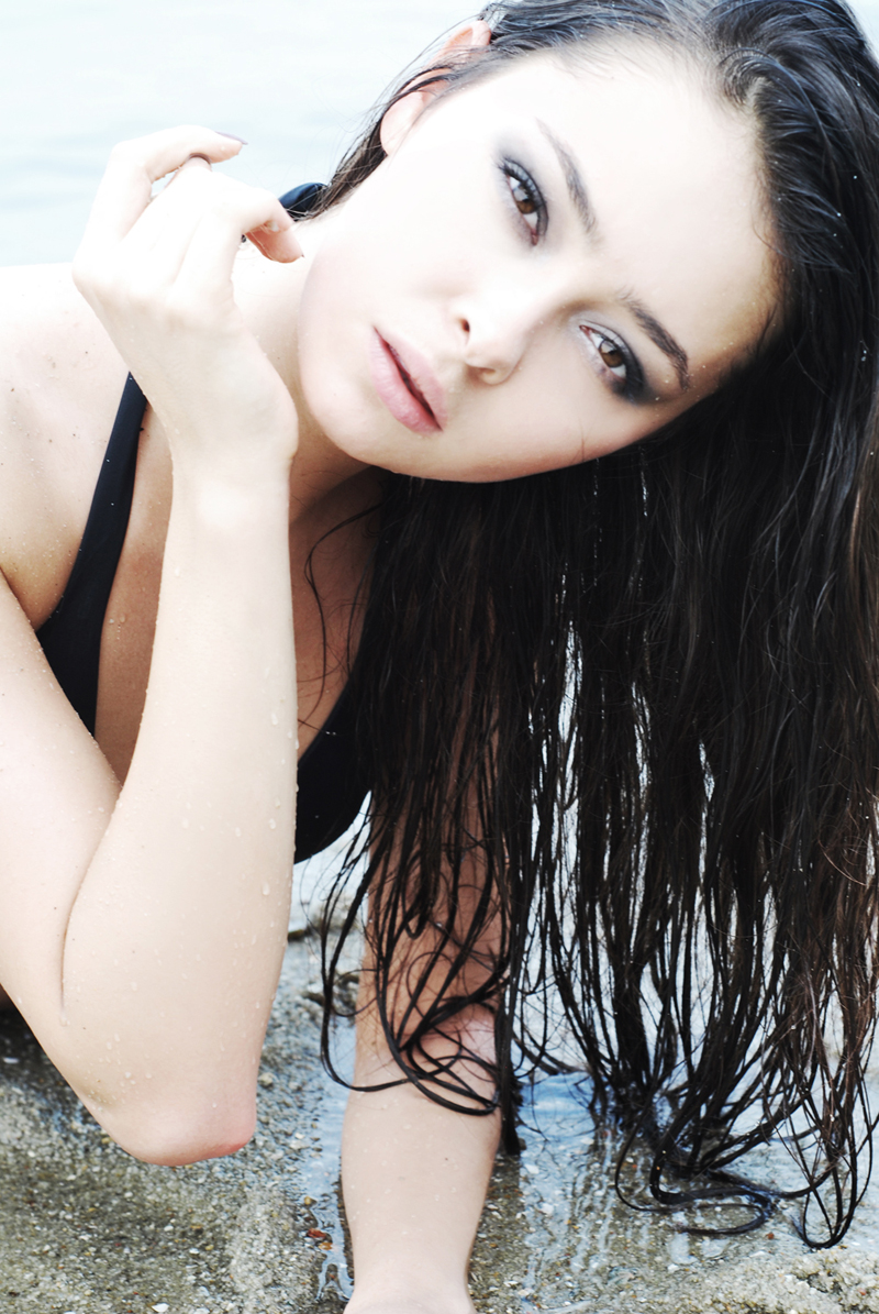 Female model photo shoot of kaixin