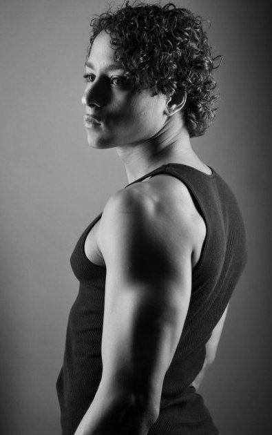 Male model photo shoot of Eddie Rangel