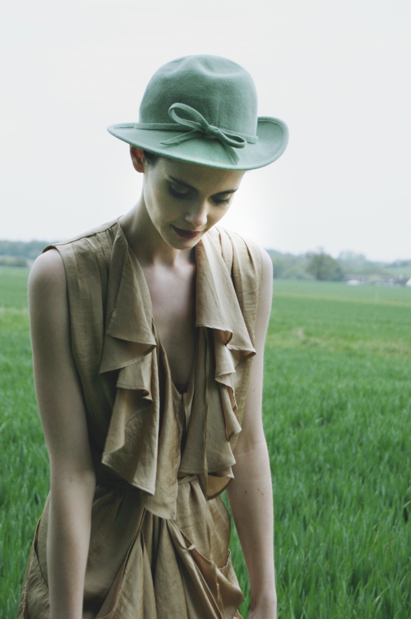Female model photo shoot of Parisa Walklett in Surrey
