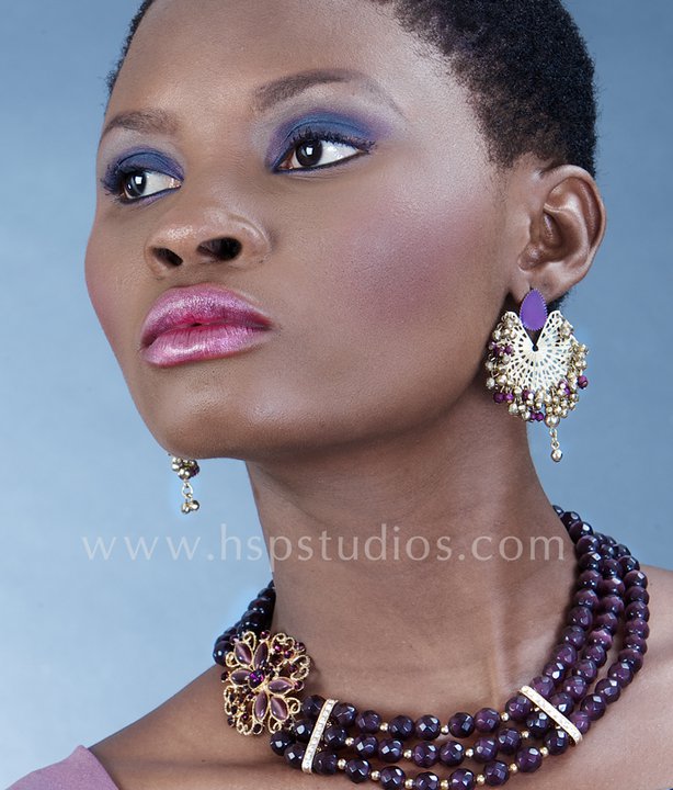 Female model photo shoot of Zuliat in hsp studio