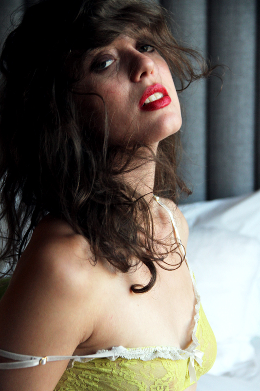 Female model photo shoot of Sarah White 