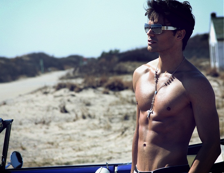 Male model photo shoot of Diego Lorenzo in Coney island