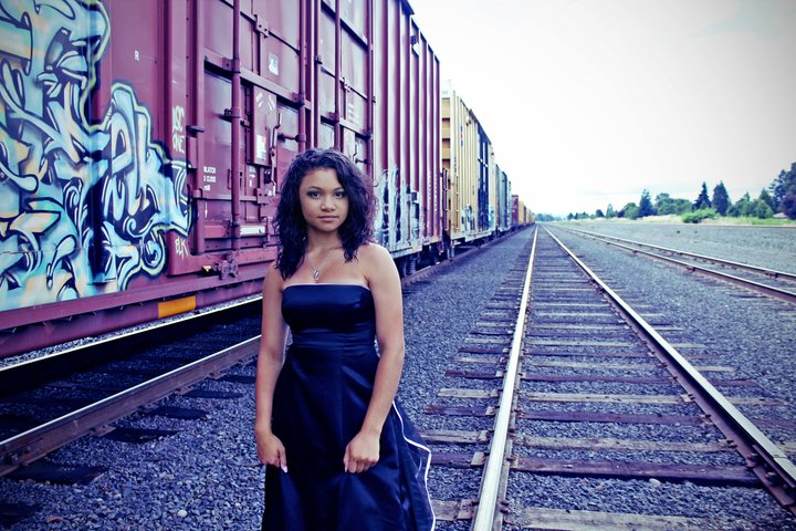 Female model photo shoot of Kiera Barber by SarahMiller-Photography in Eugene