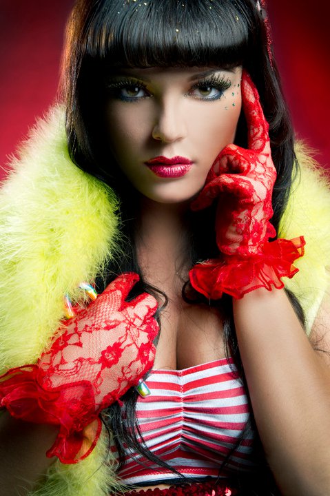 Female model photo shoot of Dangerously Elektra
