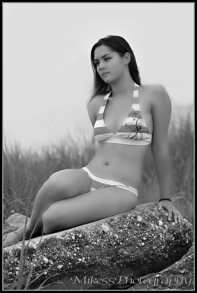 Female model photo shoot of Ciel Mint by Mike 55 Photography in Bay Park, East Rockaway