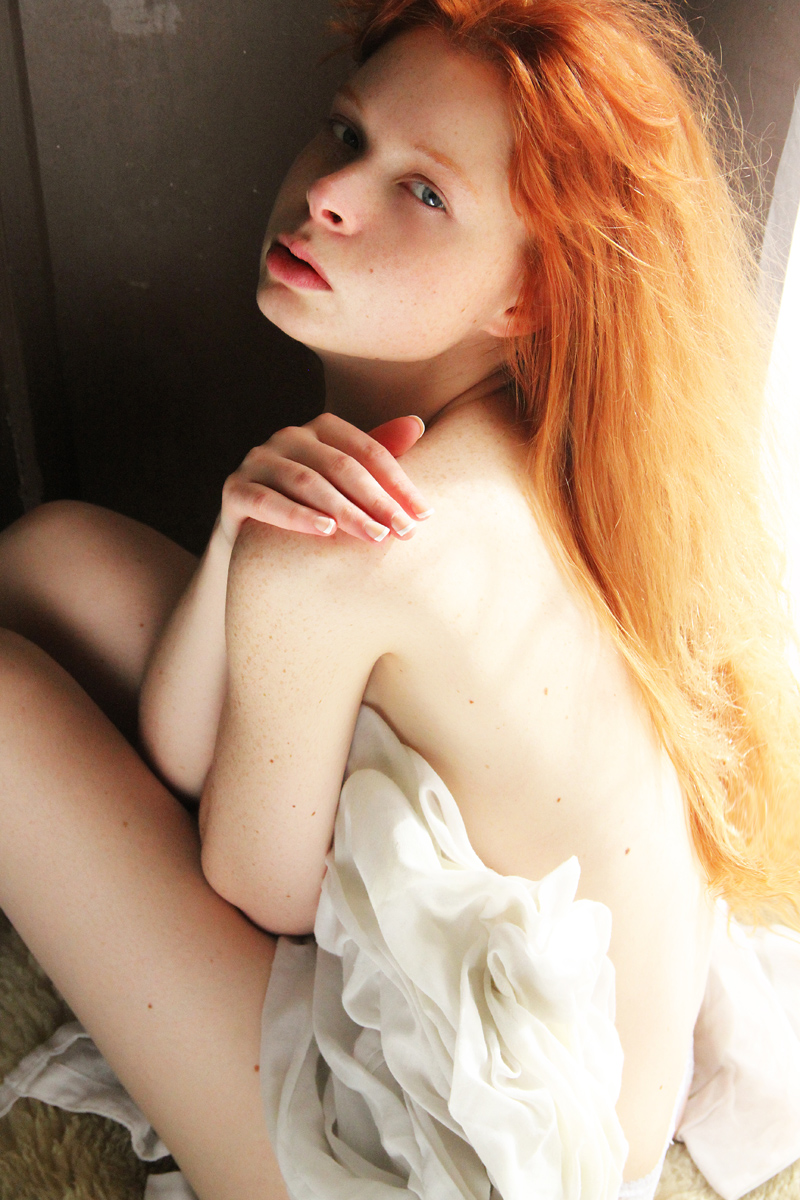 Female model photo shoot of Little Red Celt in LA