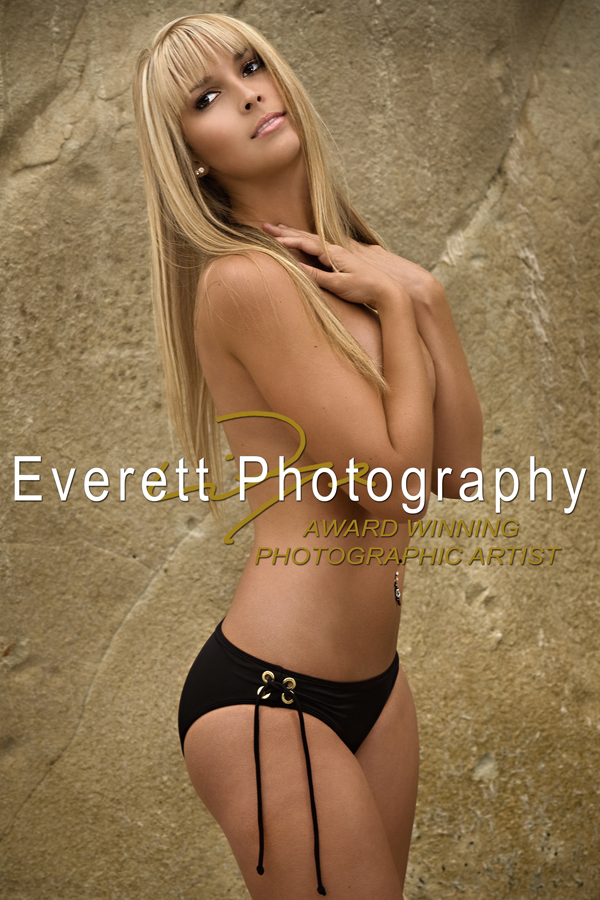 Male model photo shoot of Everett Photography