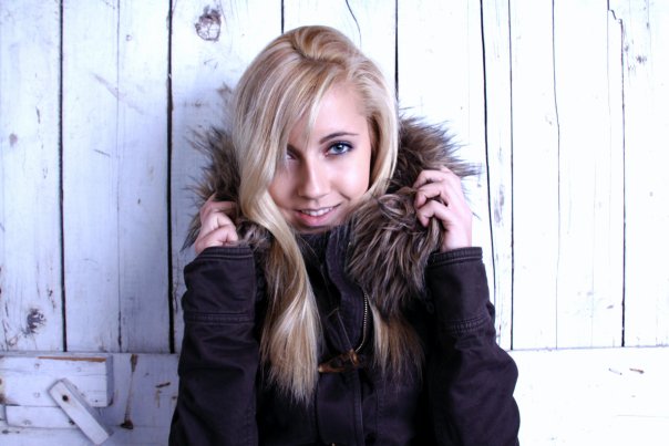 Female model photo shoot of AlexandraKayy