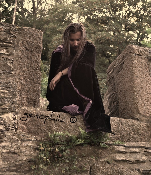 Male model photo shoot of xXxRAVENxXx by Tony Pattinson in Plymouth