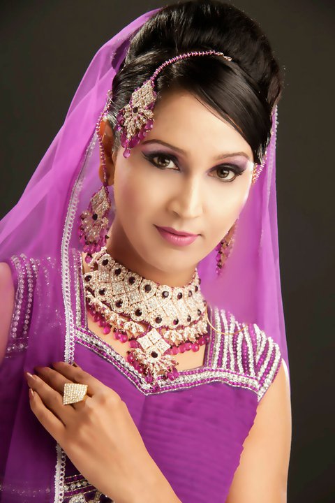 Female model photo shoot of RATNA WALI VYAS in Birmingham