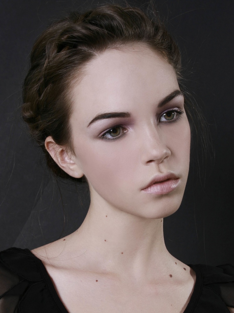 Female model photo shoot of Georgia Spyracopoulos