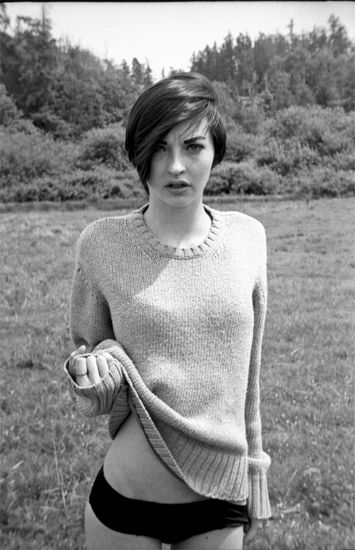 Female model photo shoot of Mary BigelowRubin