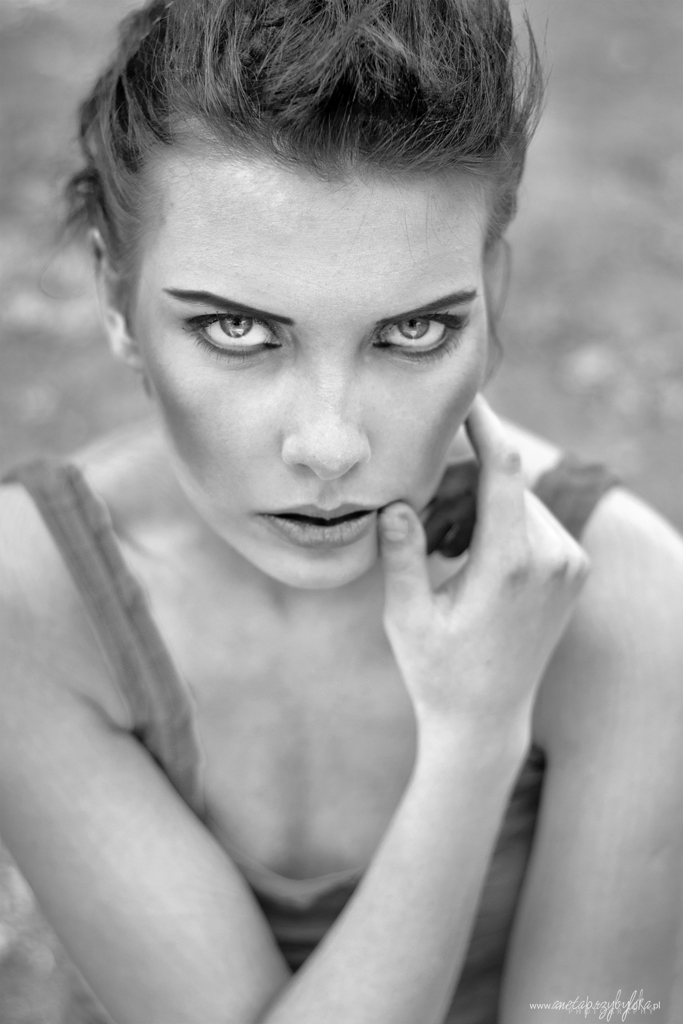 Female model photo shoot of aphotography