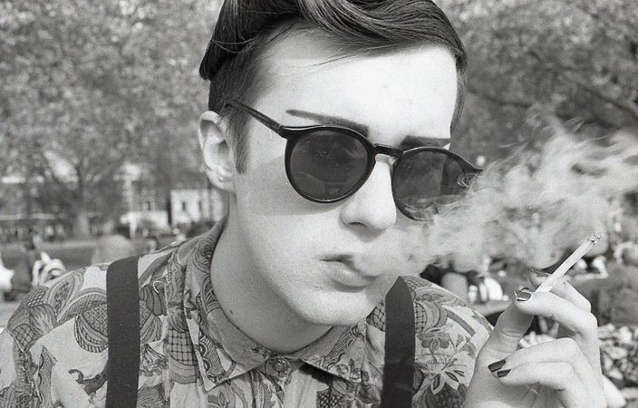 Male model photo shoot of Robert Gardner in London