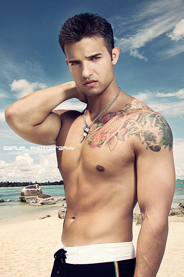 Male model photo shoot of Samuel S Photography and ShaneJones in Waikiki, HI, retouched by Jose Ladino