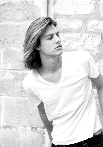 Male model photo shoot of Alejandro L in Paris, France