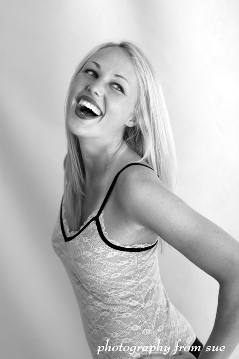 Female model photo shoot of Jen Michelle