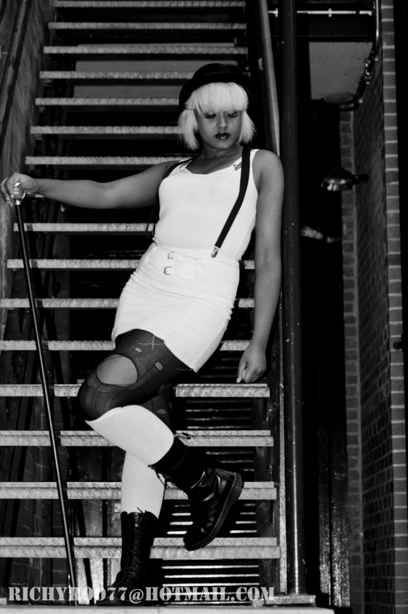 Female model photo shoot of Miss Vita Bohem by R7 Photography in Leeds