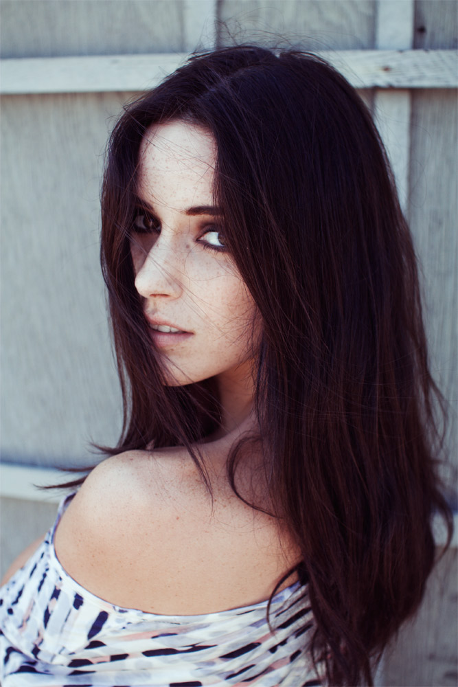 Female model photo shoot of Eva De Caro