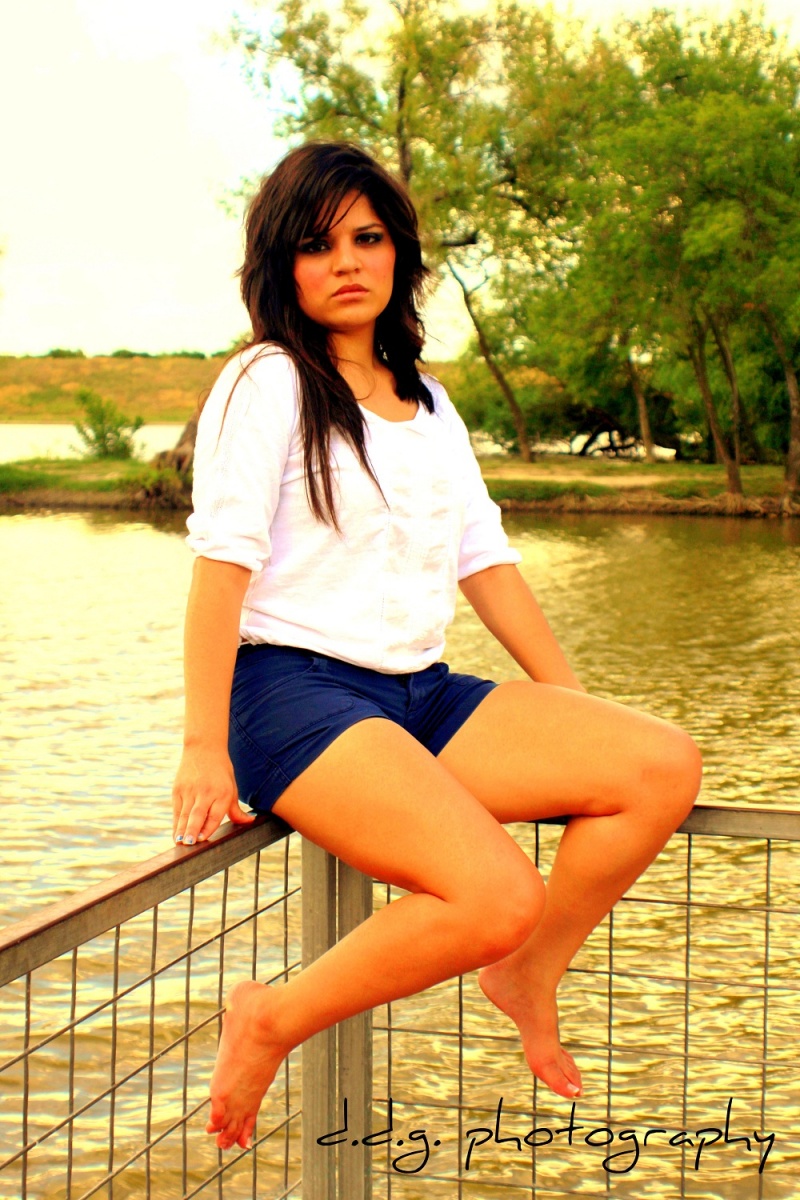 Female model photo shoot of DeeDeeGee Photography and Destiny Love in Live Oak, Texas