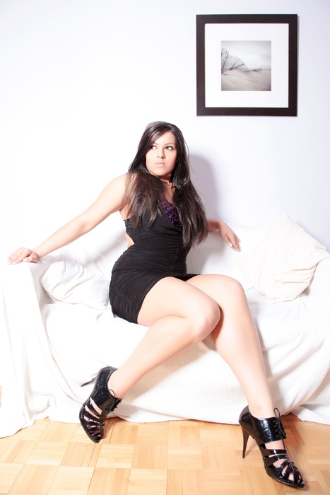 Female model photo shoot of Melissa Amora