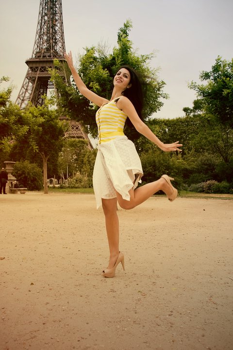 Female model photo shoot of Aubrey Reeves in Paris