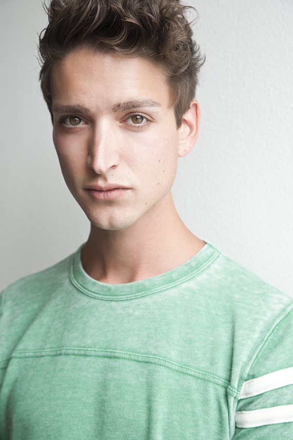 Male model photo shoot of Pete Benke