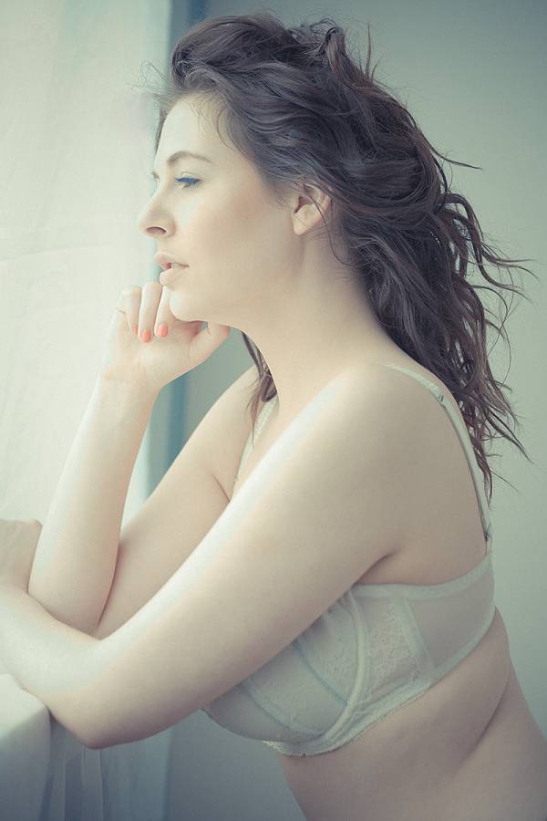 Female model photo shoot of KatherineTheGreat