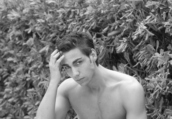 Male model photo shoot of Antonluca