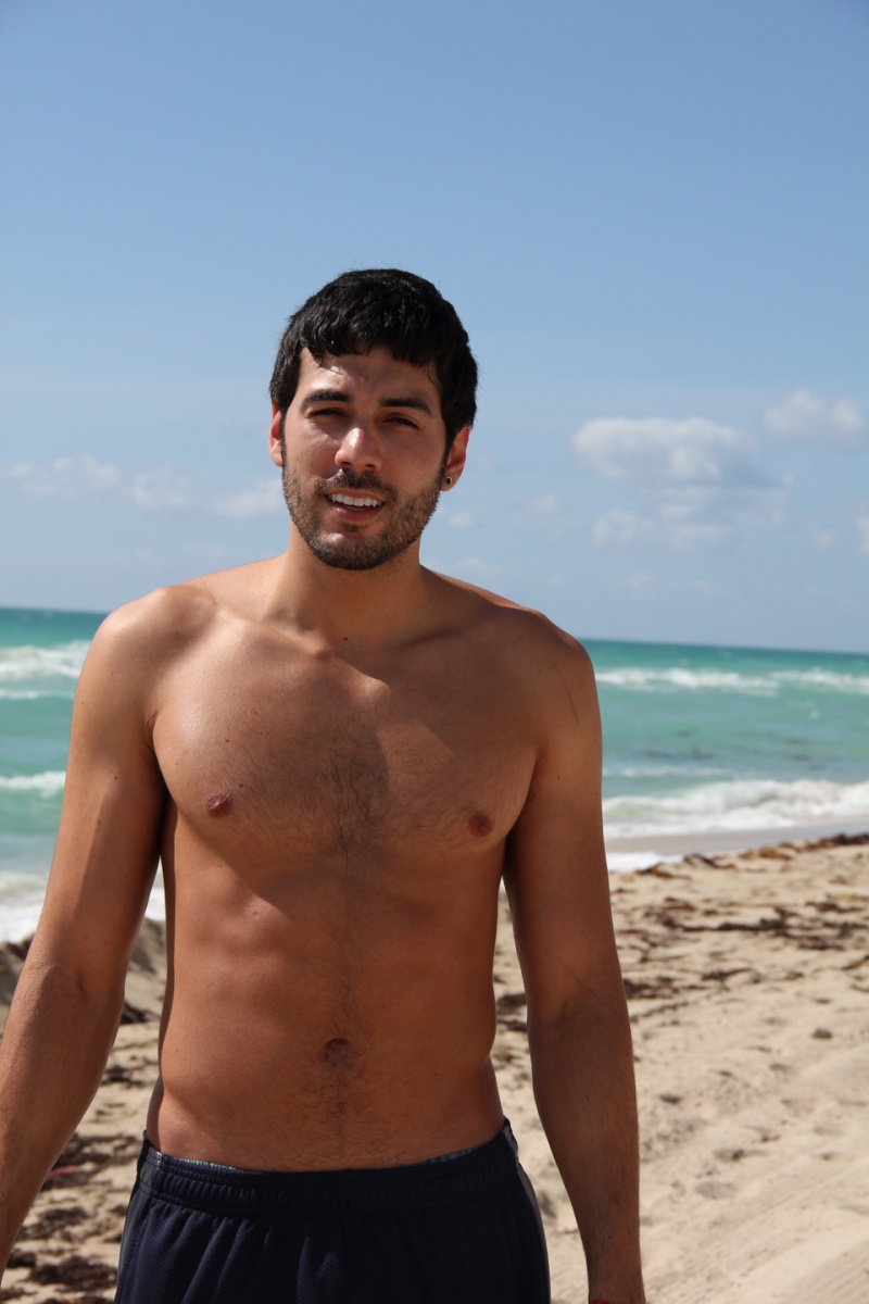 Male model photo shoot of Aaron Benningfield in Miami Beach