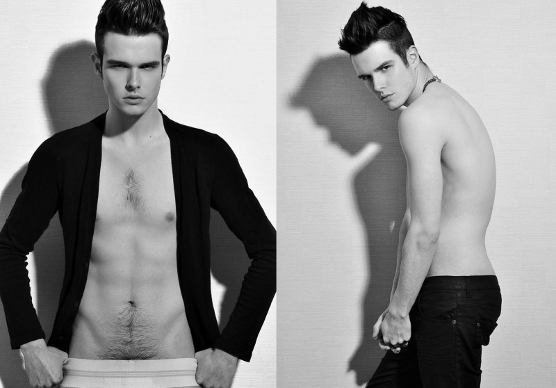 Male model photo shoot of Jeremy Waldon