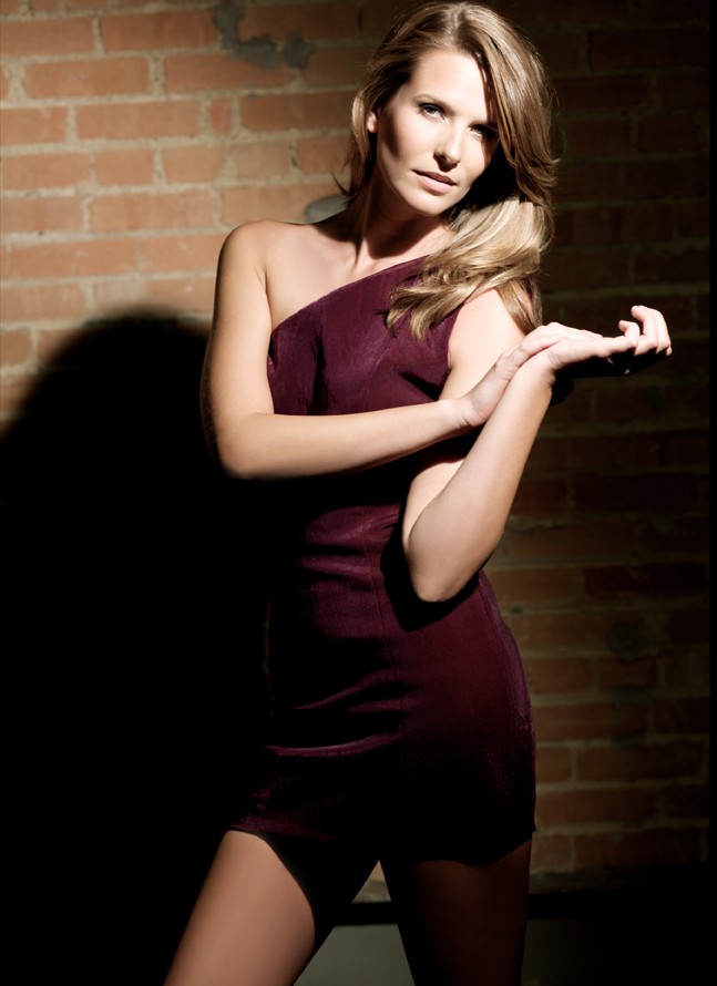Female model photo shoot of Genevieve Morrison in Dallas, TX