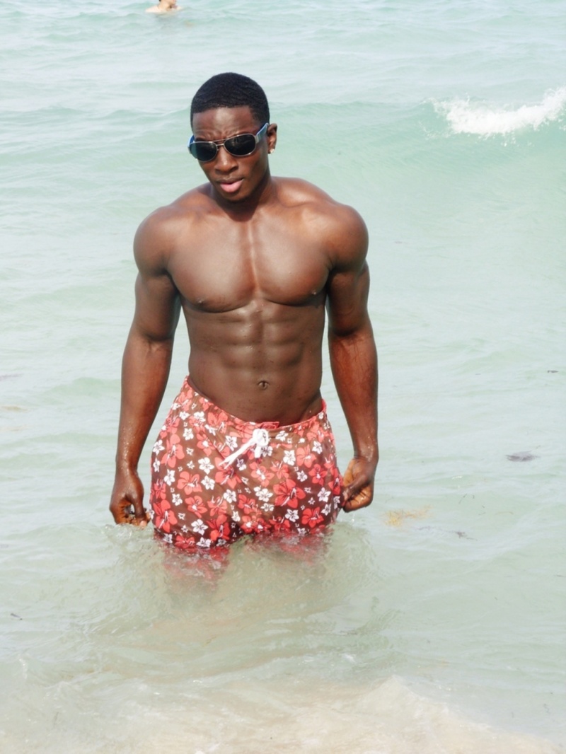 Male model photo shoot of Ess-Dee in Miami, Florida