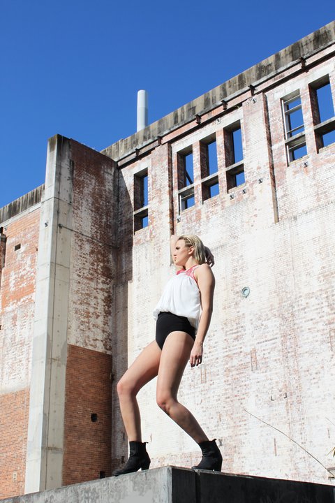 Female model photo shoot of Caitlin Kenny