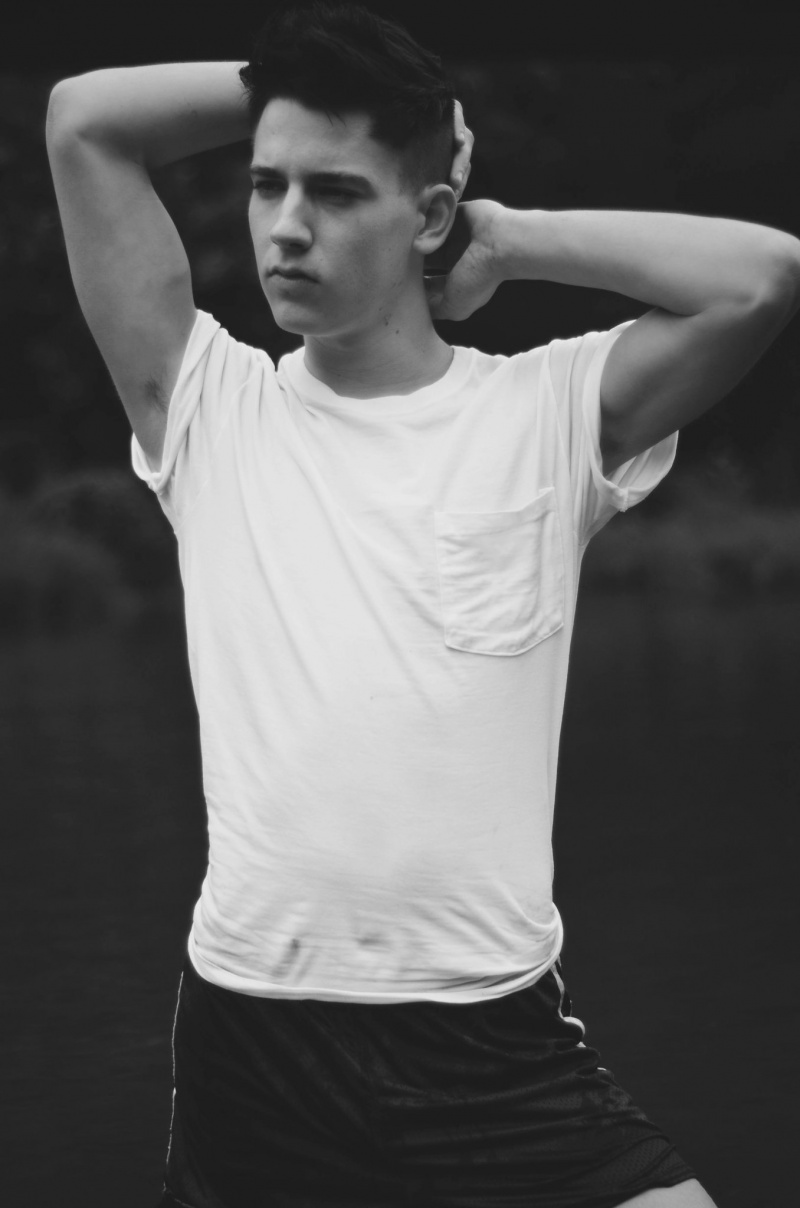 Male model photo shoot of Nathan Powel