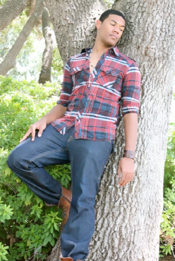 Male model photo shoot of Chris Dargin