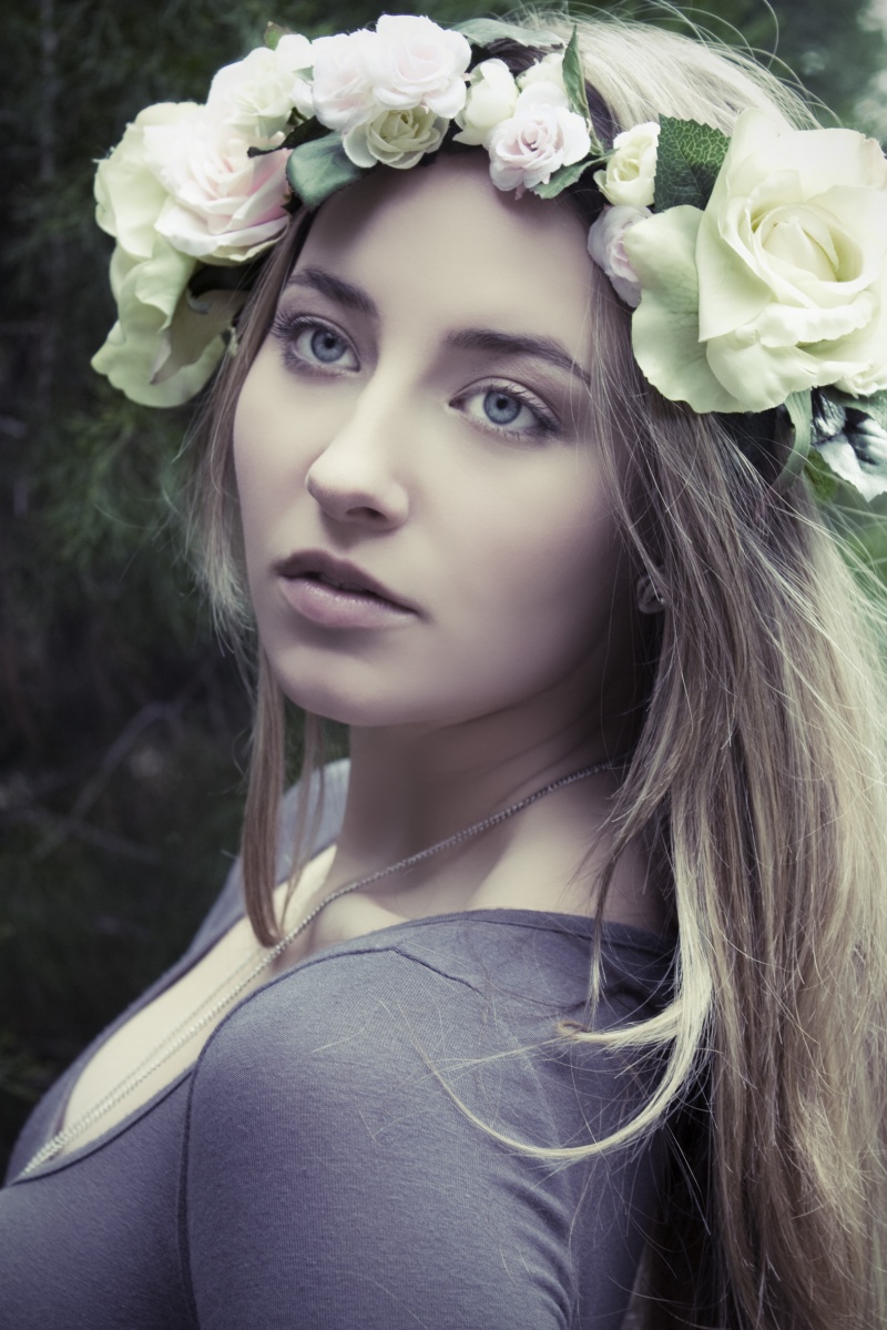 Female model photo shoot of AbsolutelyAsh by Laura Jane Photographer
