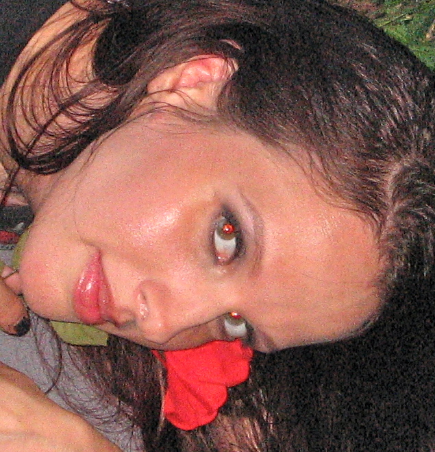 Female model photo shoot of Perelandrah
