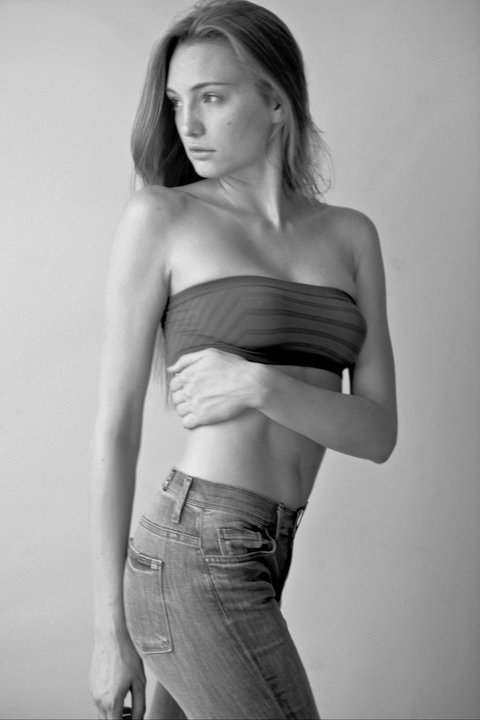 Female model photo shoot of AubreyJP