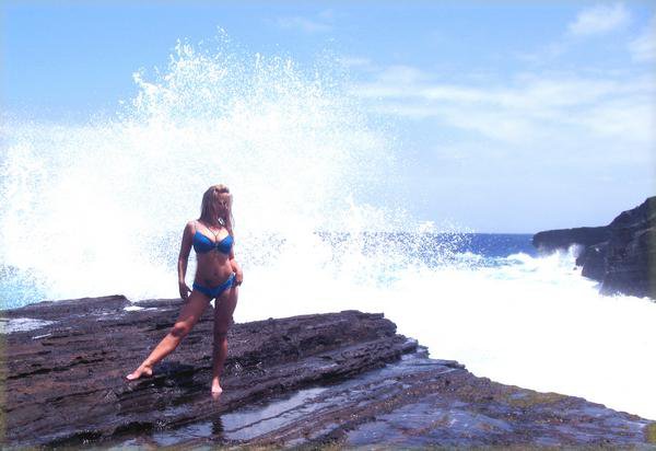 Female model photo shoot of Mel Dear in hawaii