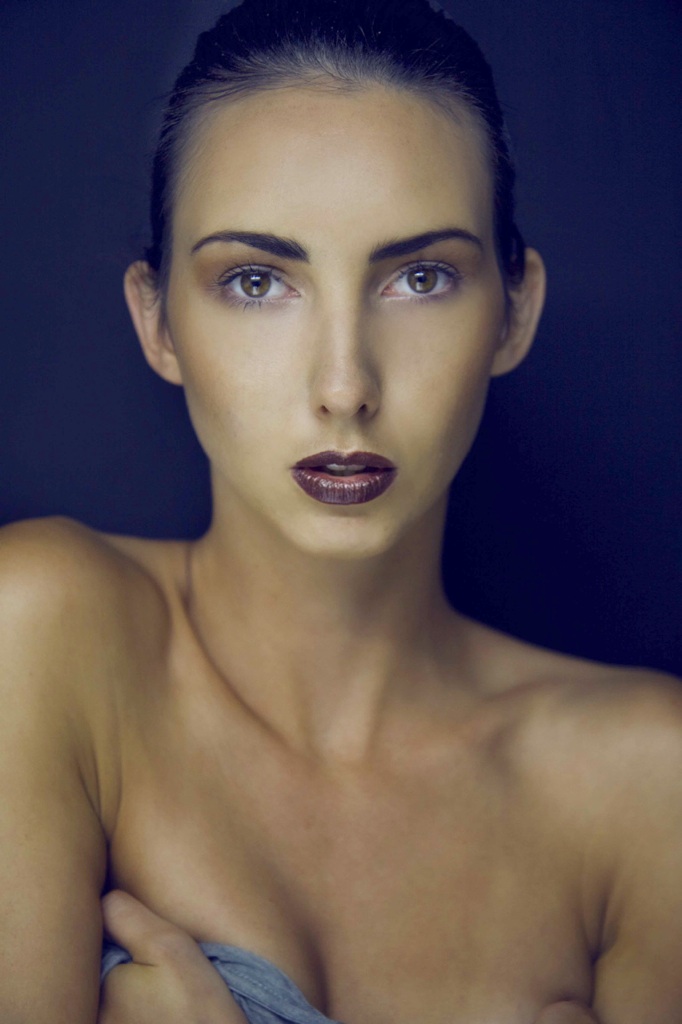 Female model photo shoot of Fern Gregory
