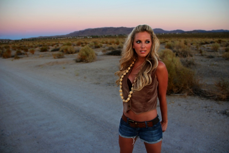 Male and Female model photo shoot of Scripter Photography and AshleyMichaelsen in Joshua Tree