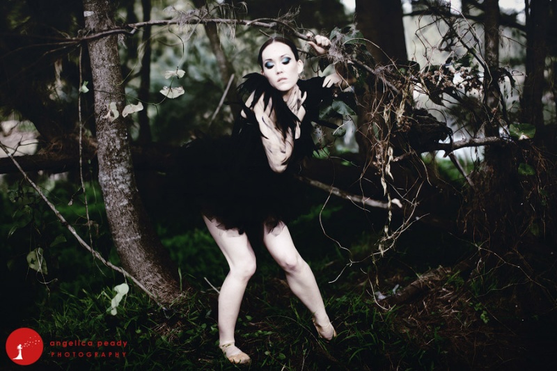 Female model photo shoot of Willow Tree CS