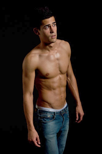Male model photo shoot of Toni Morillas