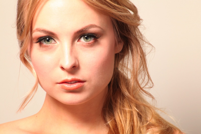 Female model photo shoot of VengefulBlonde in New York, NY