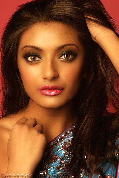 Female model photo shoot of Shelina Khan in London