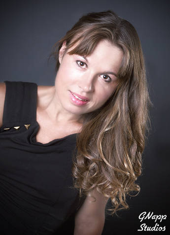 Female model photo shoot of Monika Zofia